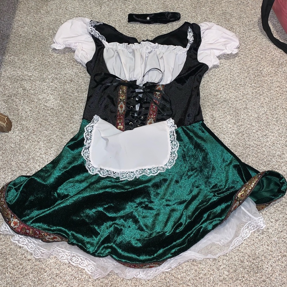 Oktoberfest dirndl